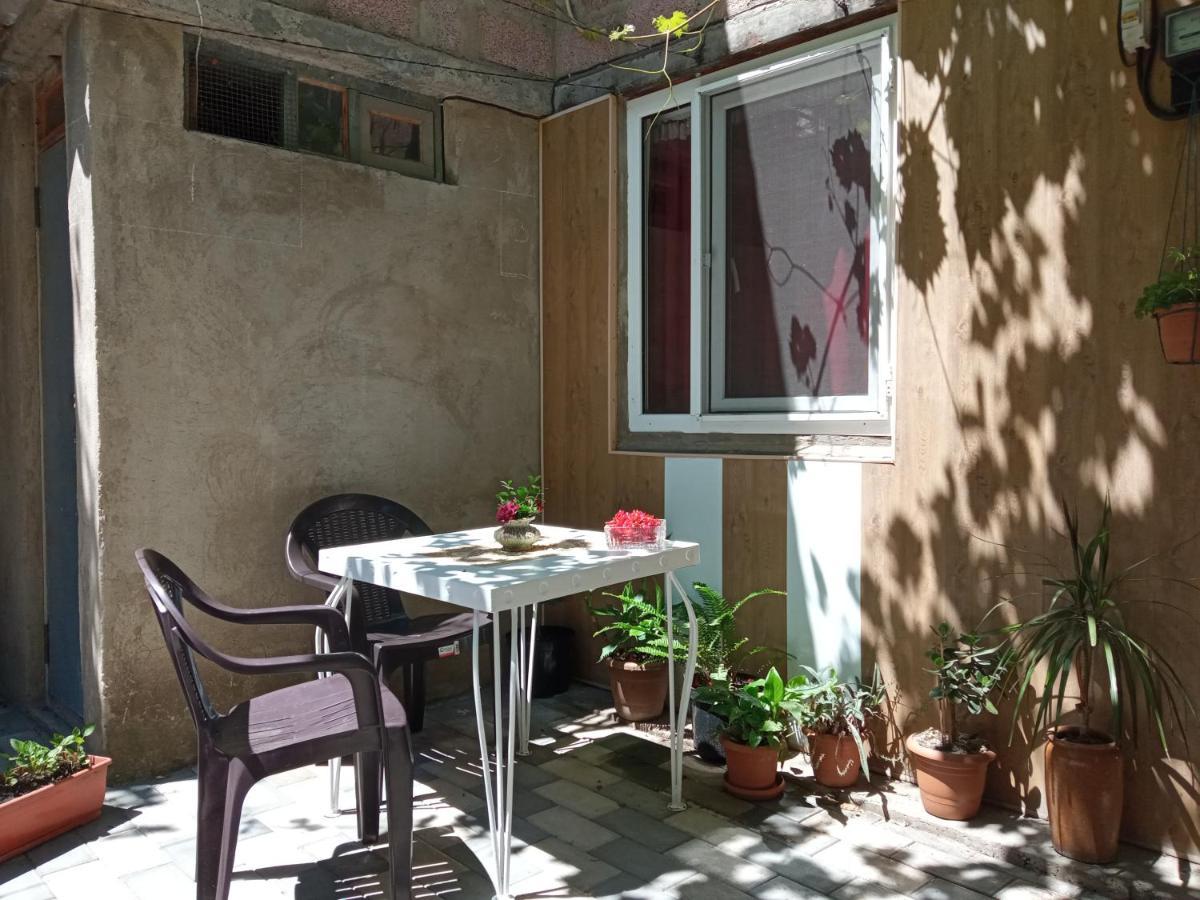 Appartement Cortile à Tbilissi Extérieur photo