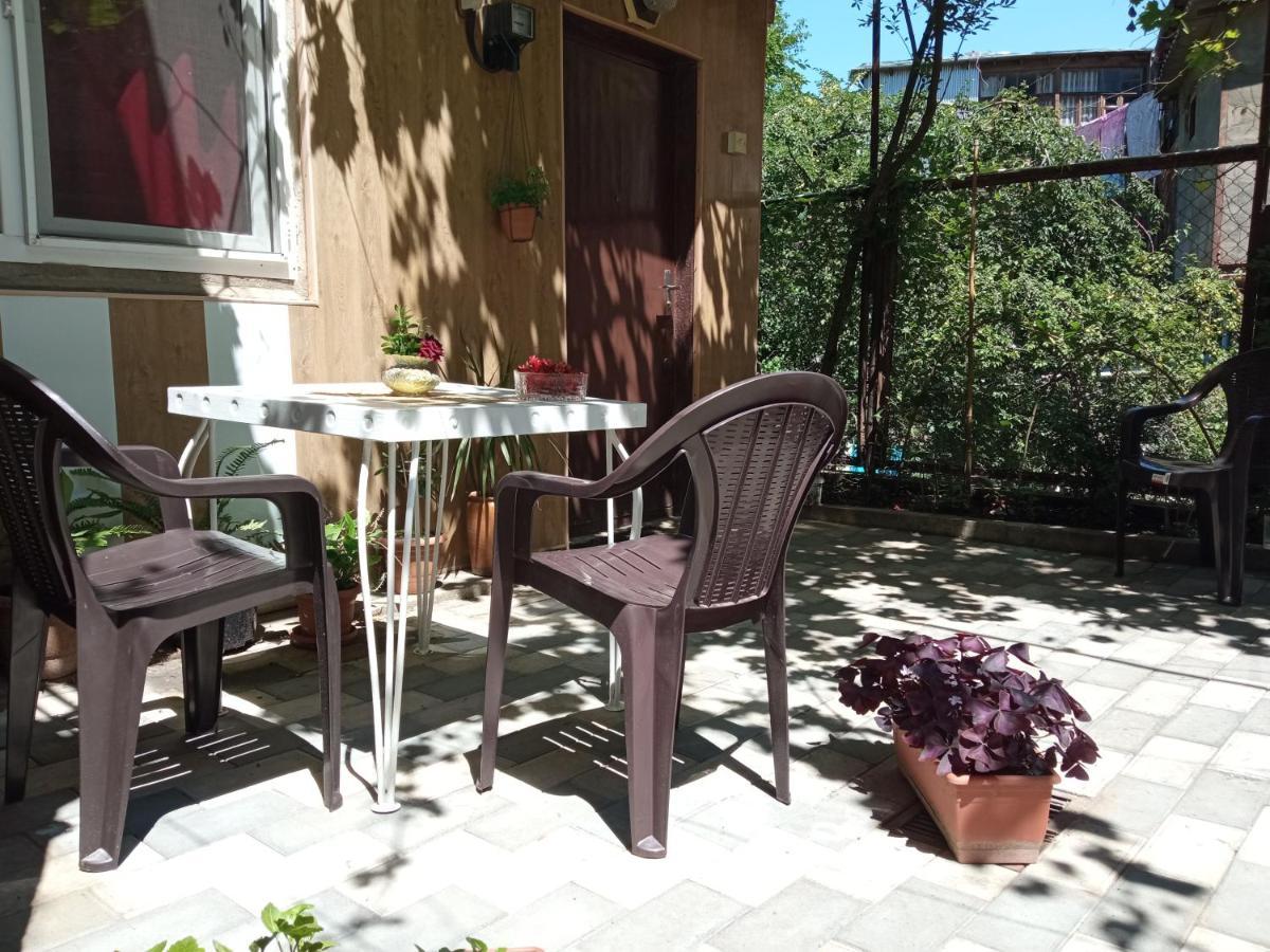 Appartement Cortile à Tbilissi Extérieur photo